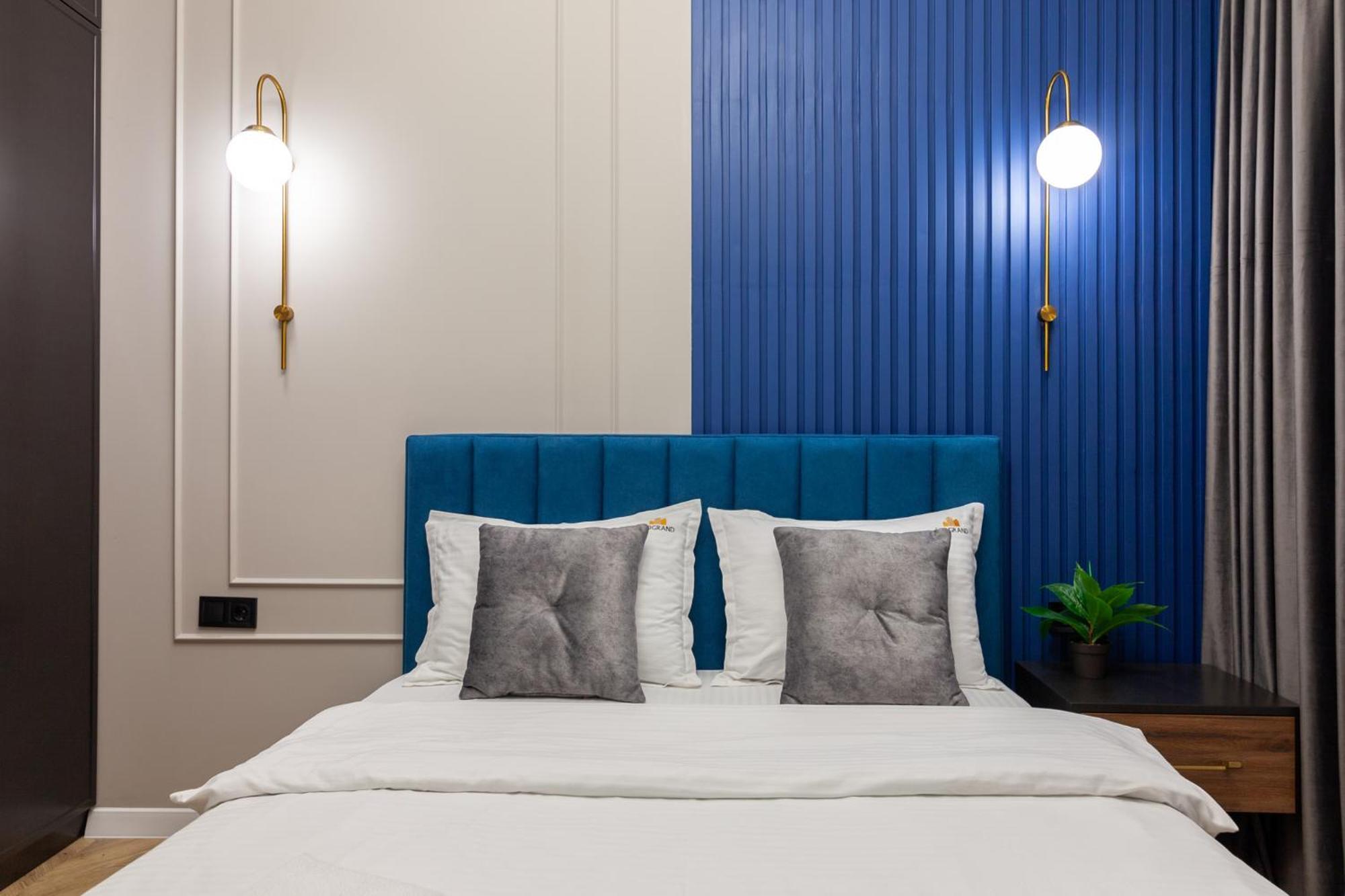 Апартаменти Leogrand Vip On Svobody Avenue 43 Львів Екстер'єр фото
